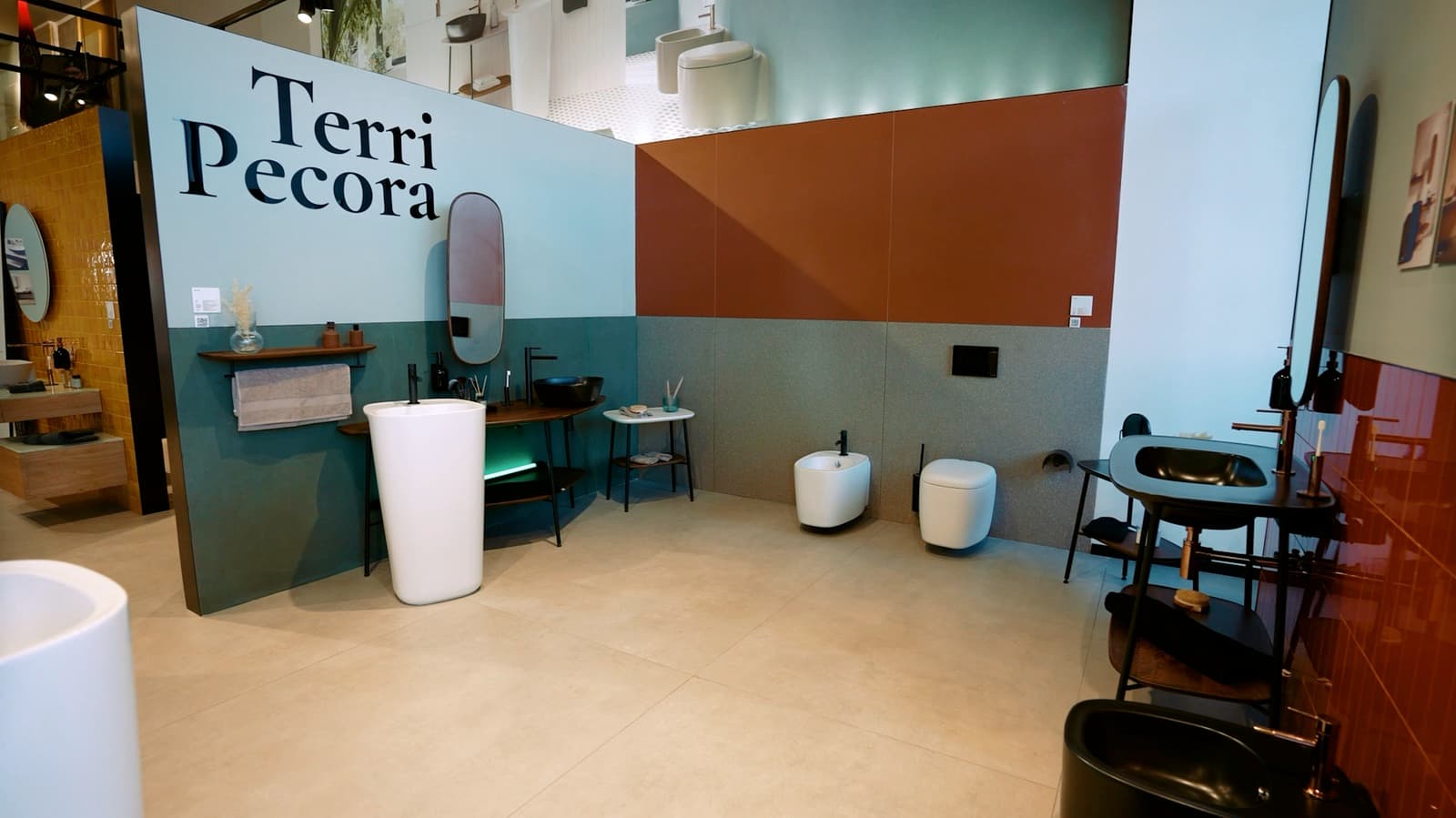 Vitra — Commercial
